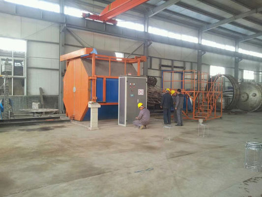 خرید Rotary Type Shuttle Rotomolding Machine Fully Automatic 220v A special roll-molding machine for water tanks تولید آنلاین