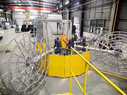 خرید PLC User Friendly Rotomoulding Water Tank Making Machine 3 Arm تولید آنلاین